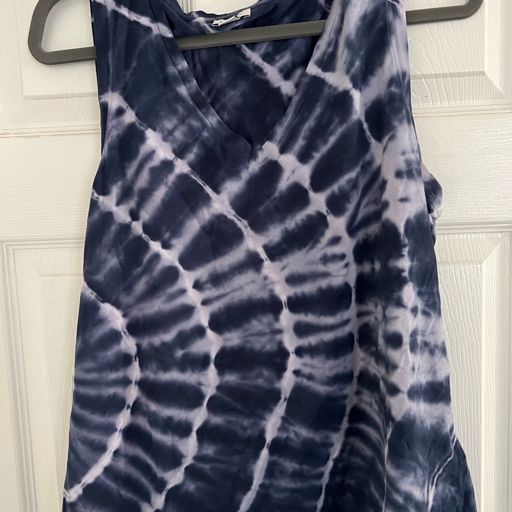 J Crew Factory Vneck sleeveless top. Cotton. Size Large. Blue/purple tie dye